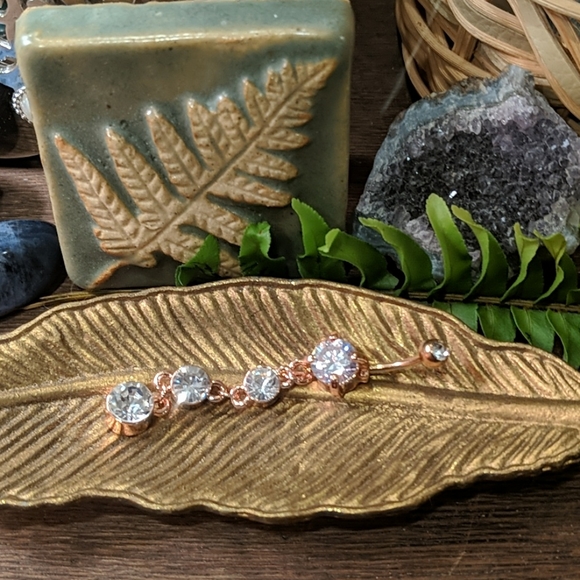 Rose Gold Belly Ring - Picture 2 of 3